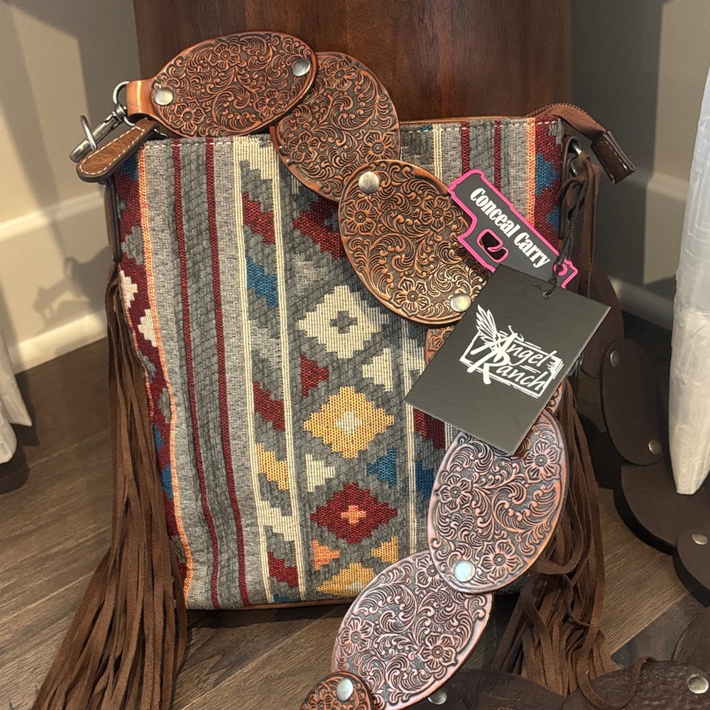 Angel Ranch Conceal Carry Southwestern print, scalloped leather strap,fringe,zip